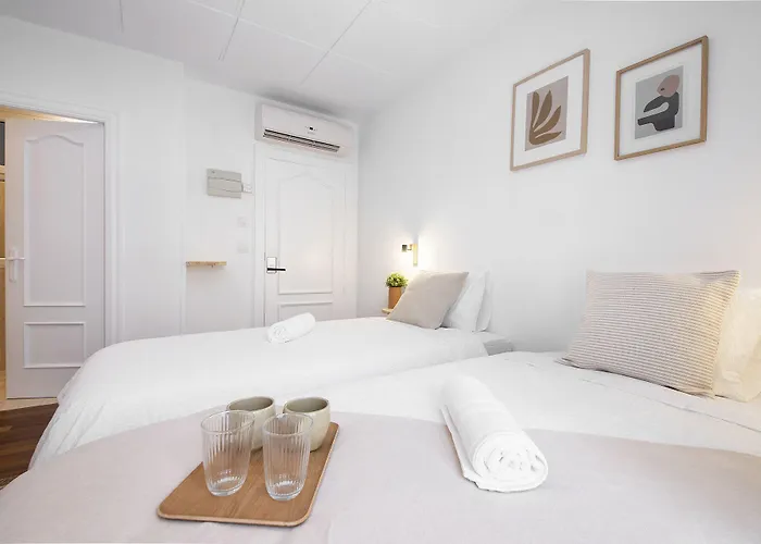 Pensión Marisol - Self Check-in - Adults Only 2*