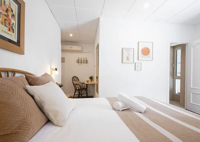 Pensión Marisol - Self Check-in - Adults Only San Sebastián