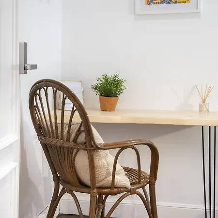 Marisol - Self Check-in - Adults Only Πανσιόν Σαν Σεμπαστιάν